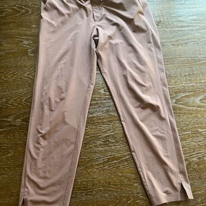 Atleta Brooklyn mid rise pants, women’s size 10, like new condition.